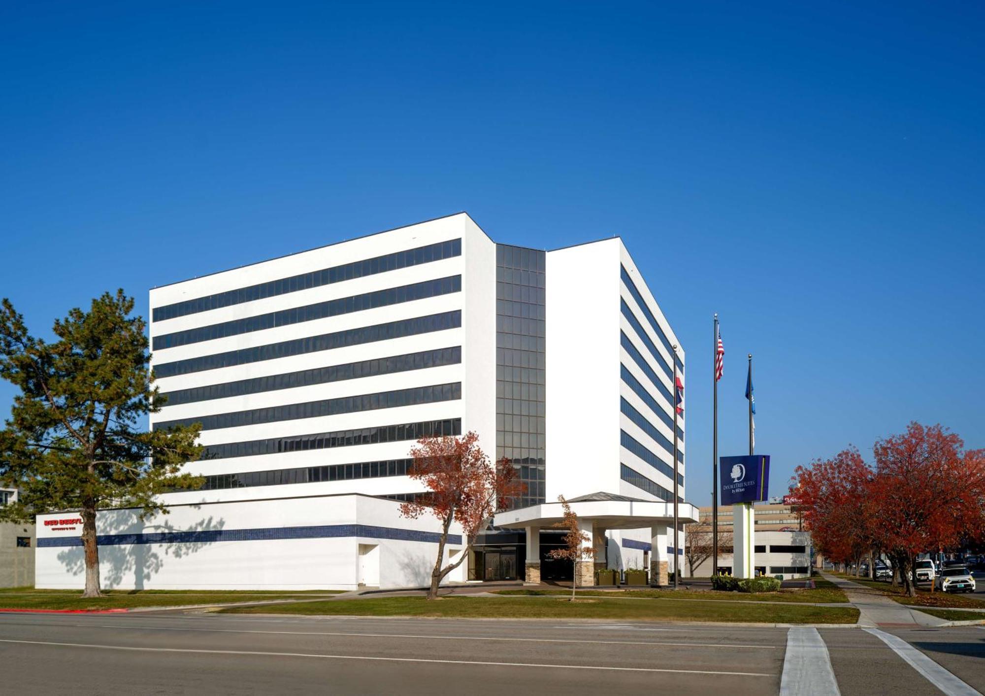 Doubletree Suites By Hilton Salt Lake City Ngoại thất bức ảnh